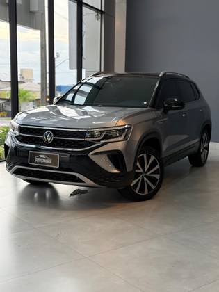 VOLKSWAGEN TAOS 1.4 250 TSI TOTAL FLEX HIGHLINE AUTOMÁTICO